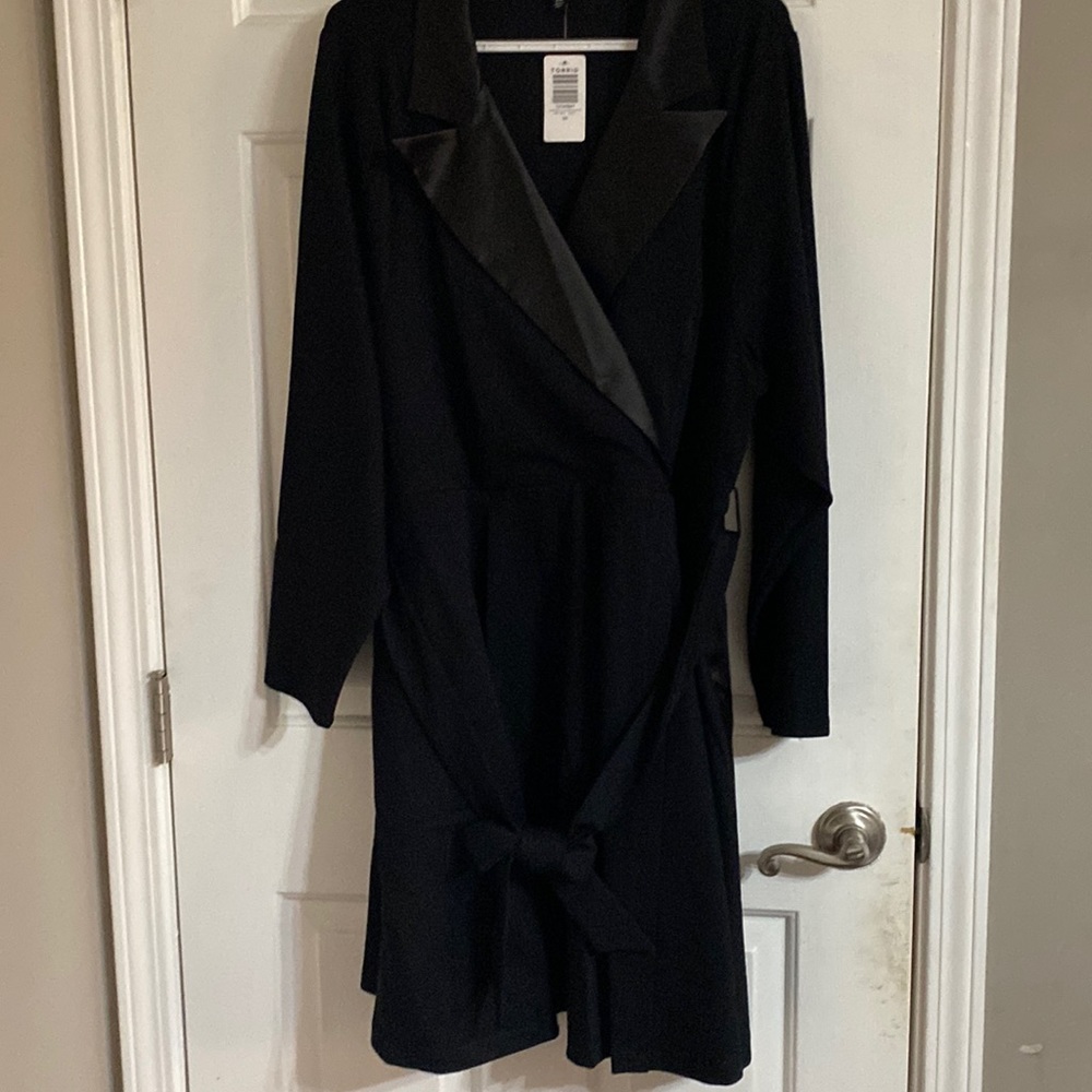 Torrid size 24 Tuxedo dress